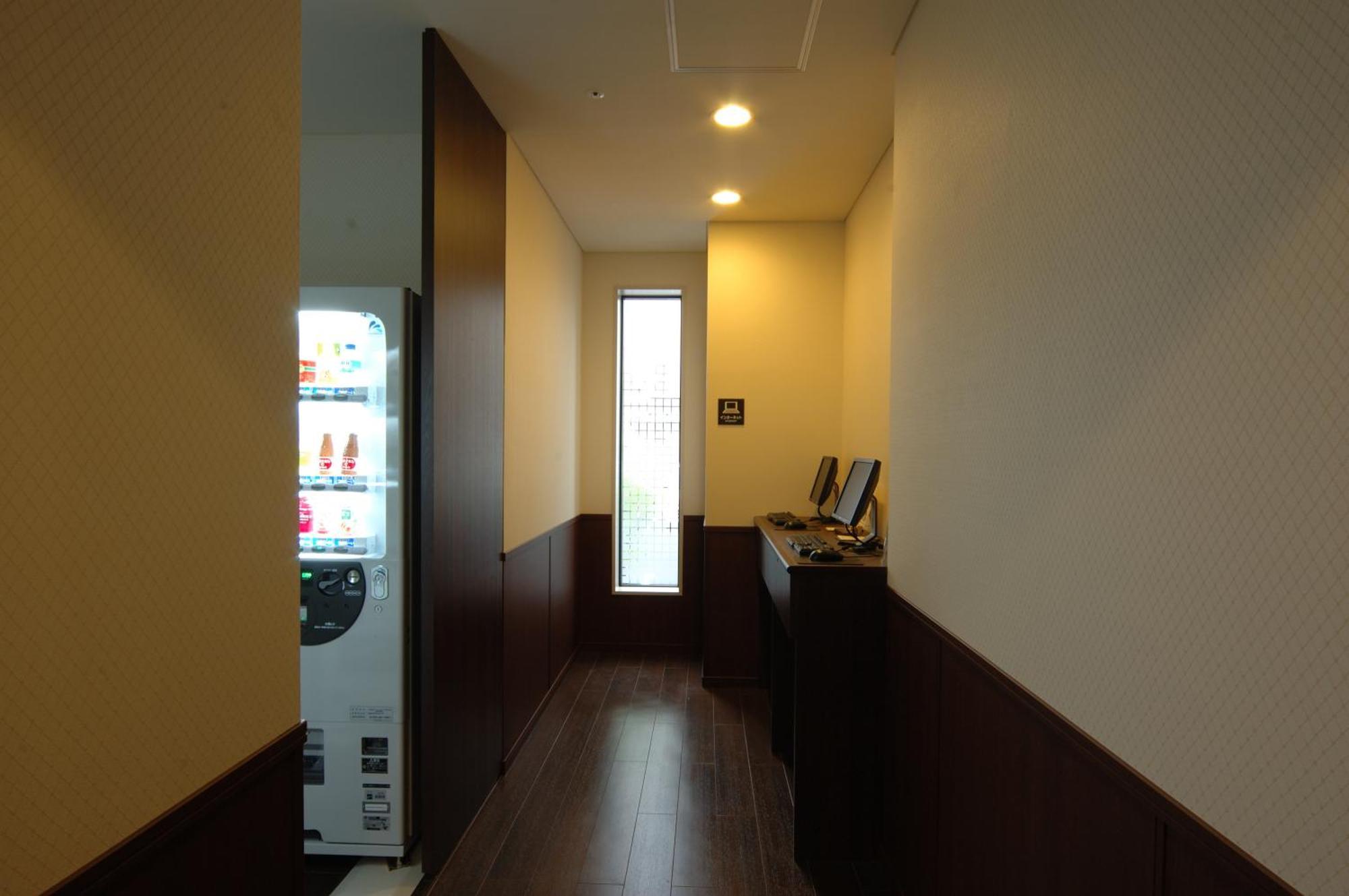 Hotel Route-Inn Kushiro Ekimae Dış mekan fotoğraf