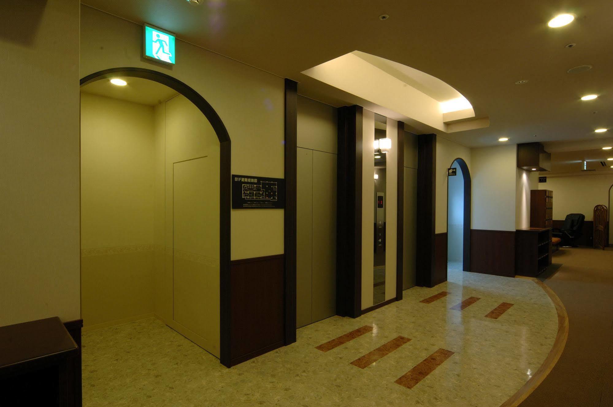 Hotel Route-Inn Kushiro Ekimae Dış mekan fotoğraf